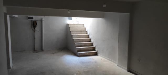 (Προς Ενοικίαση) Επαγγελματικός Χώρος Αποθήκη || Αθήνα Κέντρο/Αθήνα - 57 τ.μ, 220€ 