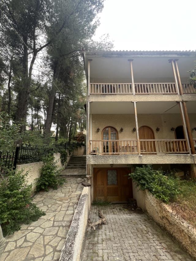 (Προς Ενοικίαση) Κατοικία Μεζονέτα || Ανατολική Αττική/Διόνυσος - 200 τ.μ, 3 Υ/Δ, 1.200€ 